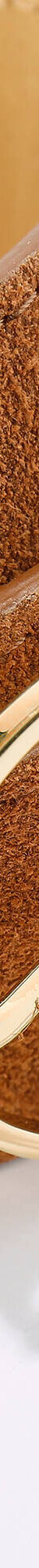 Riem met goudkleurige gesp, suèdesplitleer (karamel) Riem met goudkleurige gesp, suèdesplitleer (karamel)